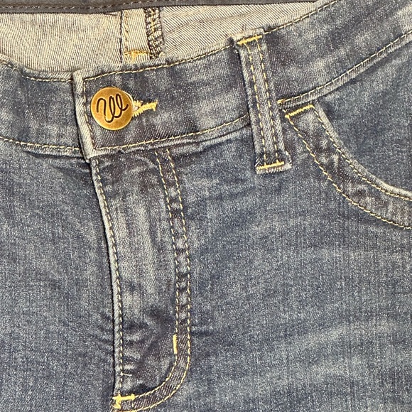 Wrangler Willow‎ Riding Jeans Mid Rise Boot Cut Size 5 Inseam 32 Stretch - Picture 3 of 5